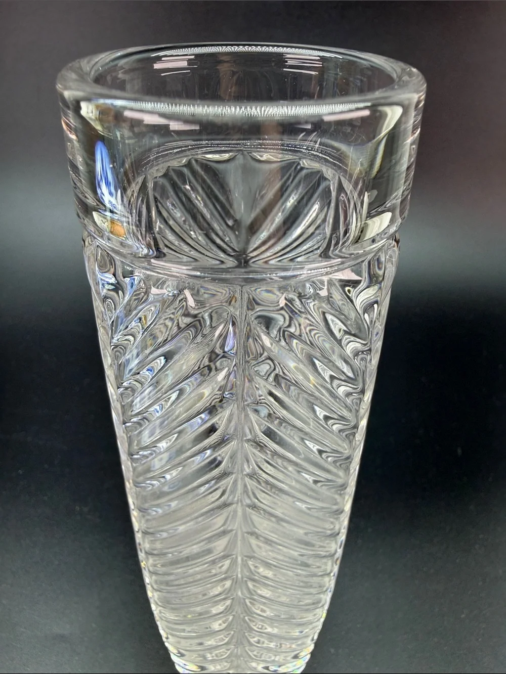 Ralph Lauren Herringbone Pattern Crystal Bud Flower Vase